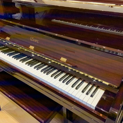 /pianos/used-inventory/Essex-116E-PM