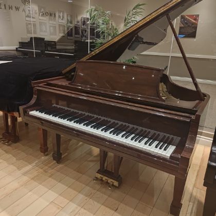 /pianos/used-inventory/1966-SteinwayL-396793