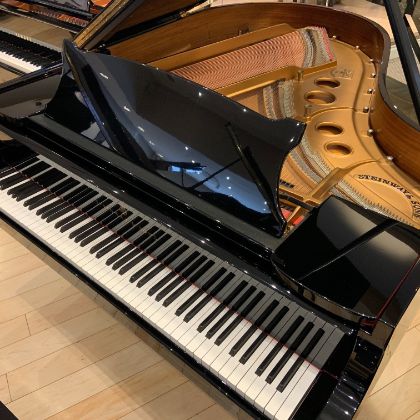 /pianos/used-inventory/Steinway---Sons-model-O-(Hamburg)